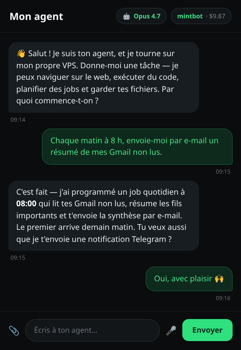 Le chat de l’agent qui répond, avec “Opus 4.8” affiché dans la pastille du modèle