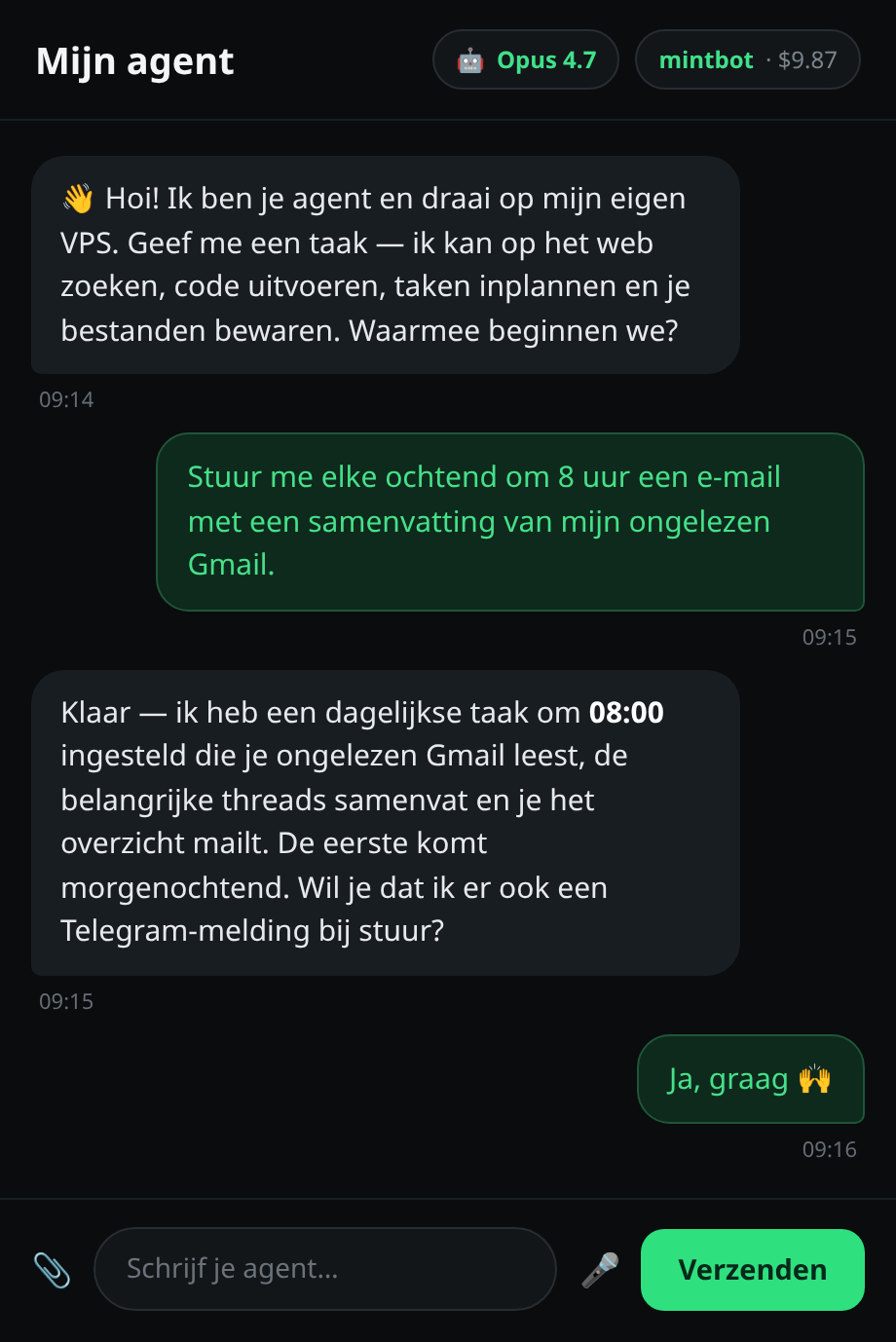 De agentchat die antwoord geeft, met “Opus 4.8” zichtbaar in de model-pill